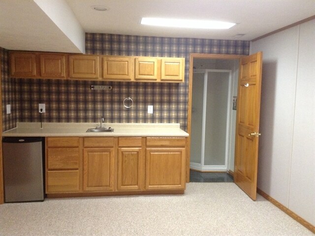 Building Photo - 56 Presidential Way