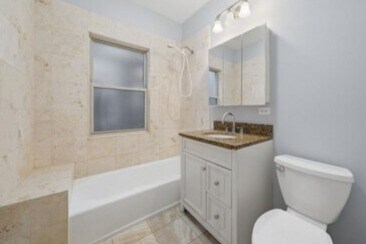 Building Photo - 4545 Lawndale Ave
