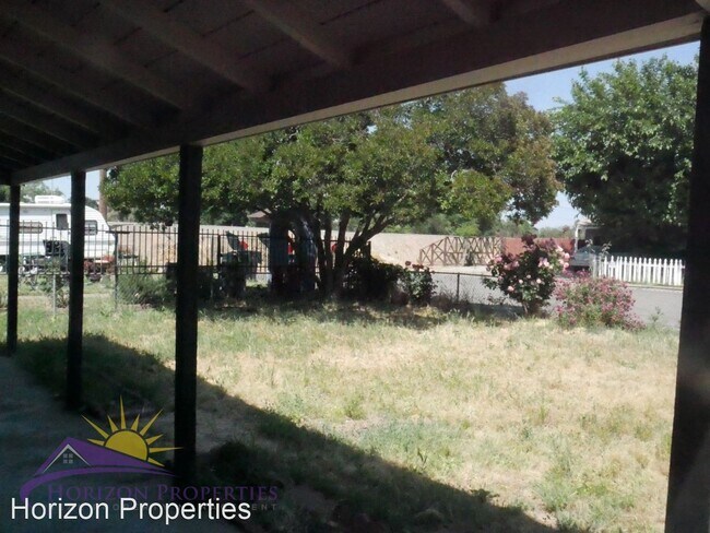 Building Photo - 2 br, 1 bath House - 3269 Belden St