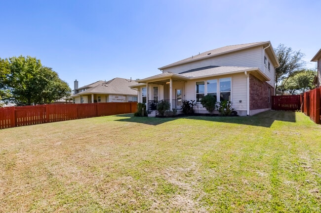 Building Photo - 1604 Greenside Dr
