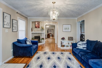 Building Photo - 2027 Katelyn Dr