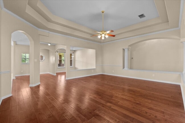 Building Photo - 2758 Laguna Pointe Dr