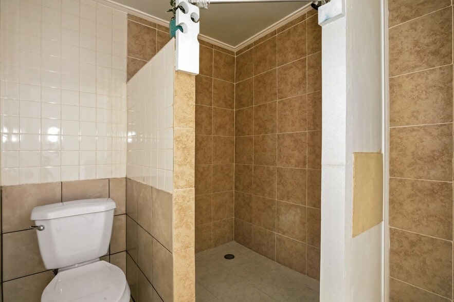 Building Photo - 2543 Co Rd 332