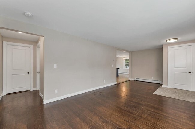 Building Photo - 283 Decatur Rd