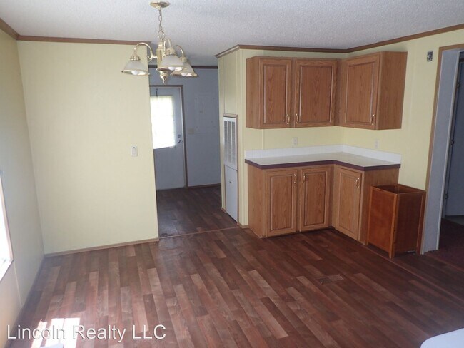Building Photo - 3 br, 2 bath House - 4056 Twin Oaks Rd