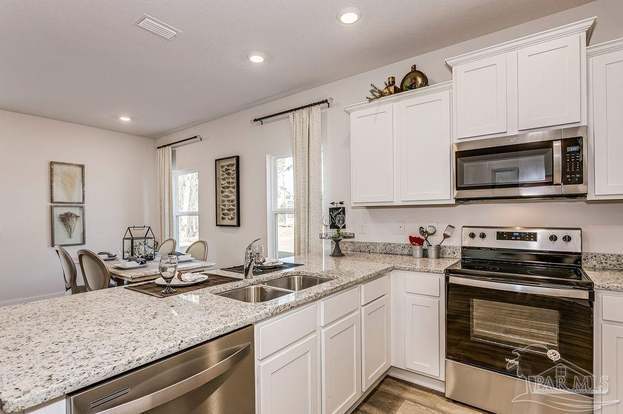 Building Photo - 1635 Iroquois Ct