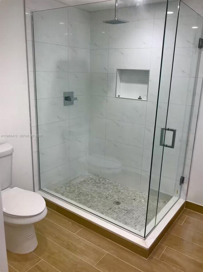 Building Photo - 500 NW 43rd Ct