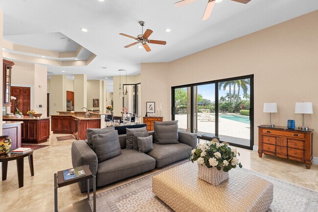 Building Photo - 3310 Palm Beach Point Blvd