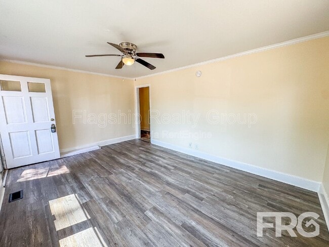 Building Photo - 1403 Clingman St