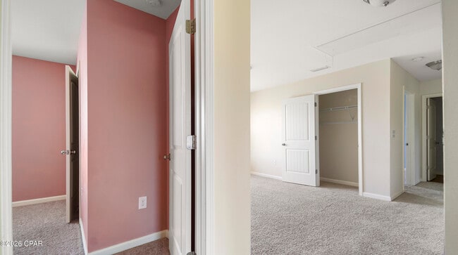 Building Photo - 7158 Riverbrooke St