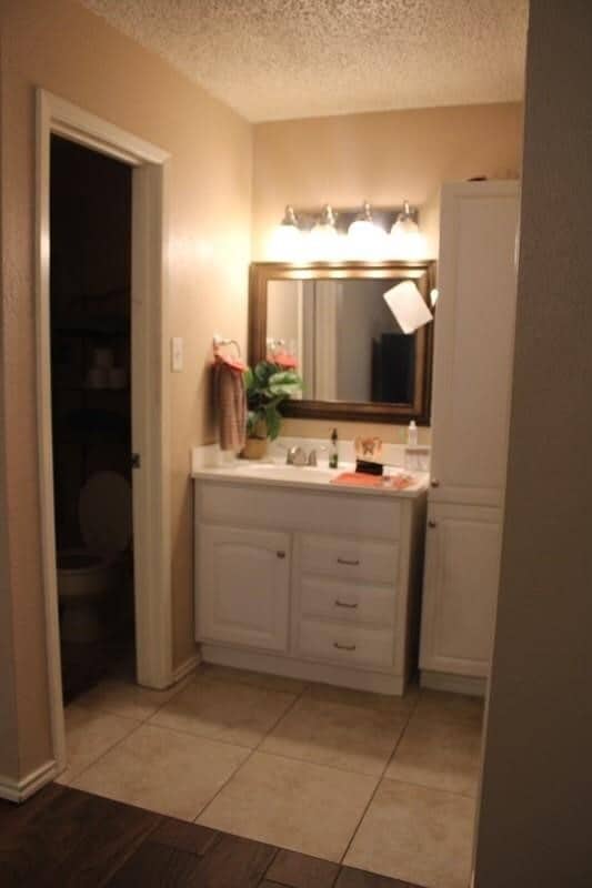 Building Photo - 10047 Westpark Dr