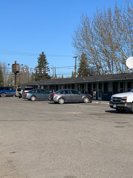 Building Photo - 2223 S Cushman St