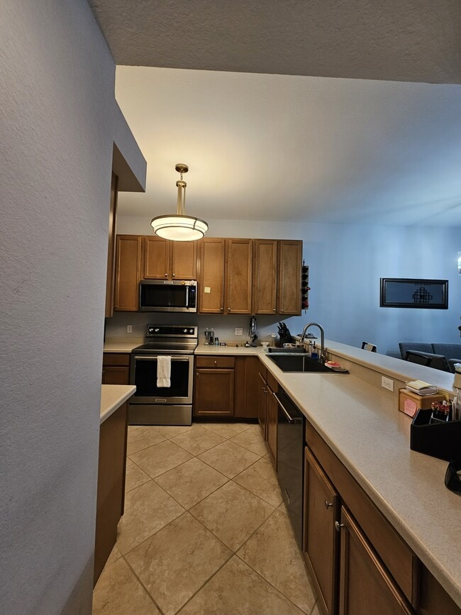 Building Photo - 10341 Heritage Bay Blvd