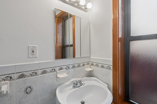 Building Photo - 800 Ocean Ave