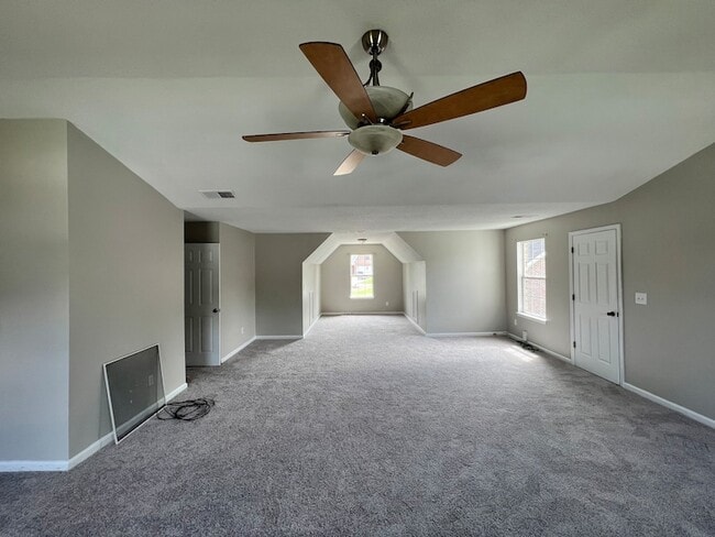 Building Photo - 448 Canoga Ct