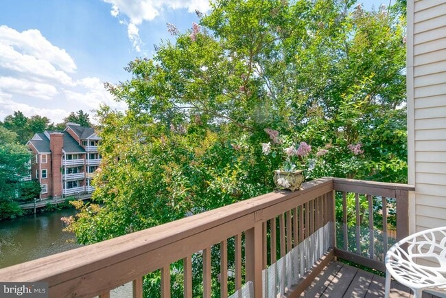 Building Photo - 7531 Chrisland Cove