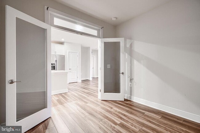 Building Photo - 100 St Ives Pl