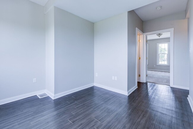 Building Photo - 1031 E Warrington Ave