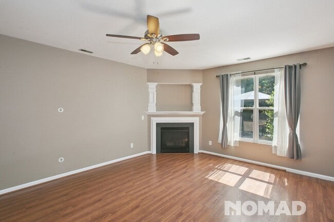 Building Photo - Spacious 4BR House in Indian Trail