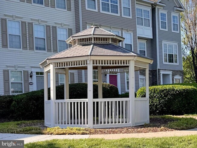 Building Photo - 21842 Jarvis Square