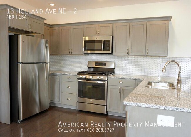 Building Photo - 13 Holland Ave NE