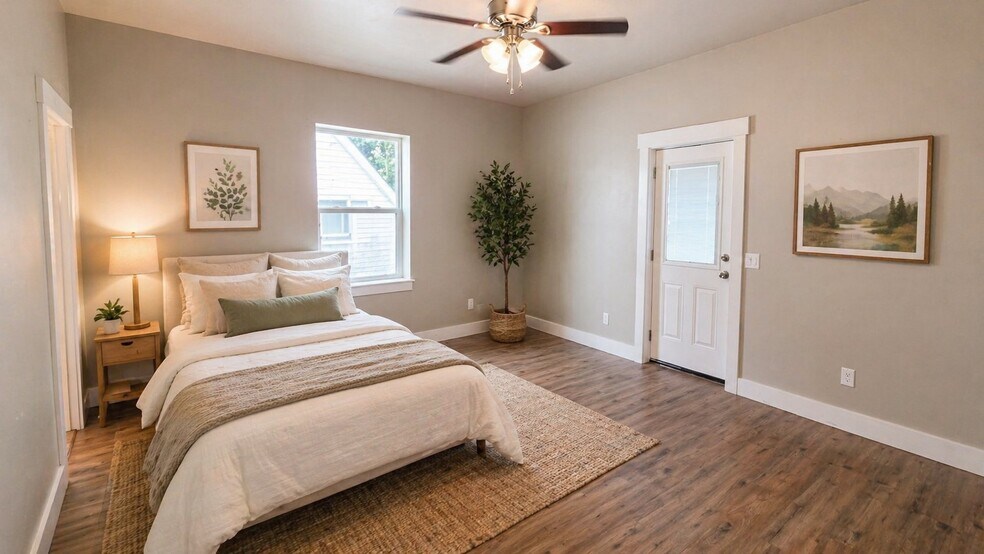 Building Photo - 390 N 300 E