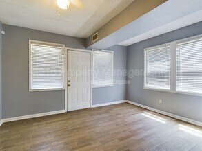 Building Photo - 2938 Flora Ave