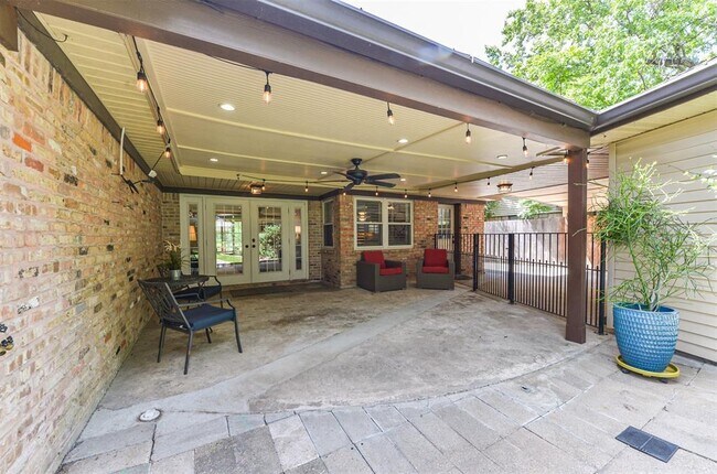 Building Photo - 5006 Shady Nook Ct