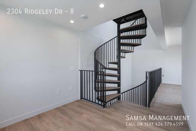 Building Photo - 2304 Ridgeley Dr