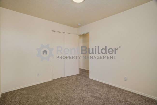 Building Photo - CALL US TODAY AT (505) 808-6467 TO SCHEDUL...