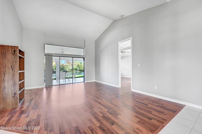 Building Photo - 3643 Bluefield Ave