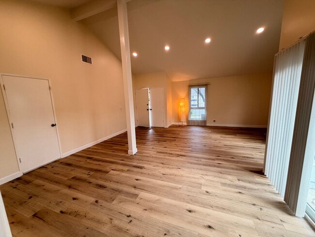 Building Photo - Remodeled 3 Bedroom Cerritos House For Rent with Central AC!