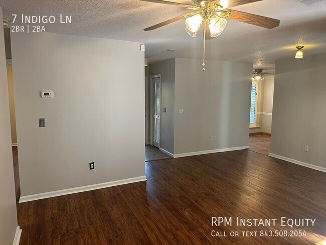 Building Photo - 7 Indigo Ln