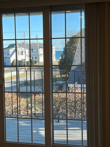 Building Photo - 14 Myrica Ave