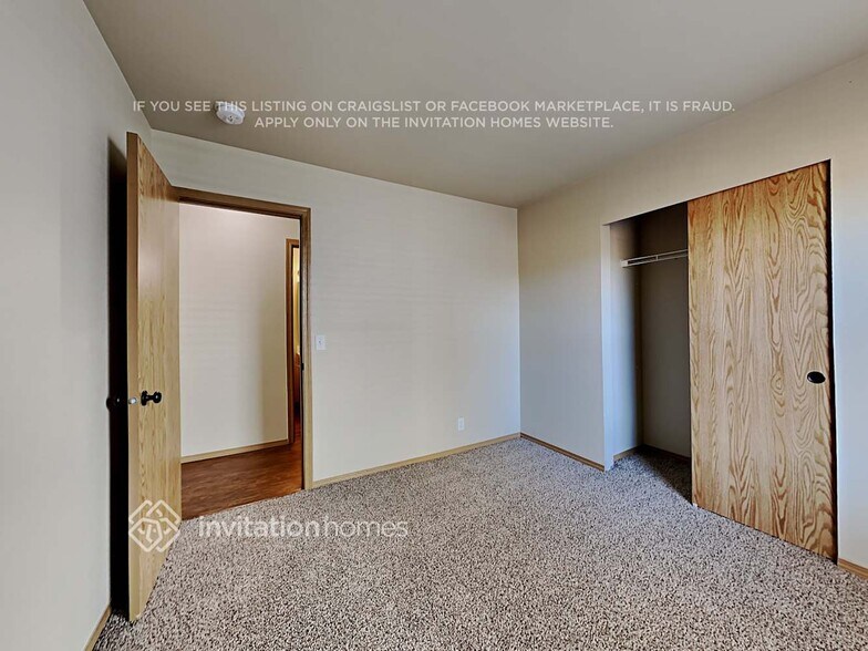 Building Photo - 1206 Boatman Ave NW