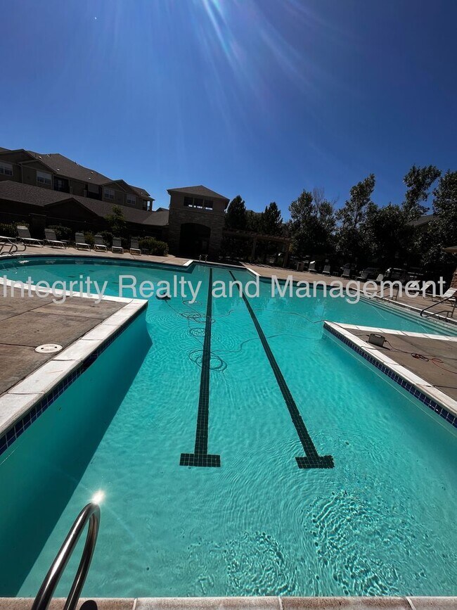 Building Photo - 2 Bed/2 Bath Condo, 17353 Wilde Avenue Uni...