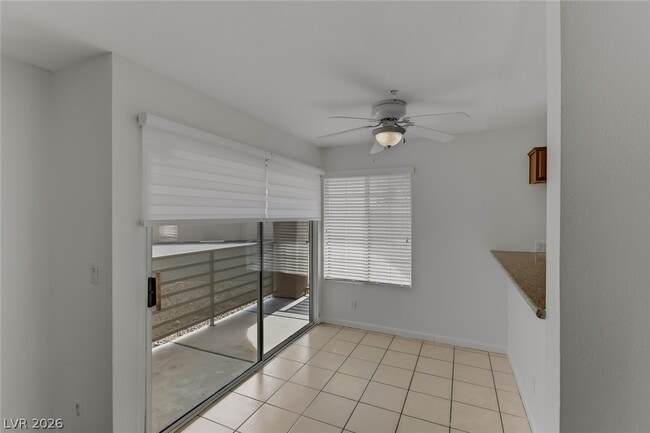 Building Photo - 2101 Blue Breeze Dr