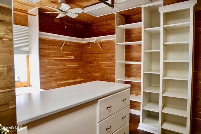 Building Photo - 4328 Park Verdi