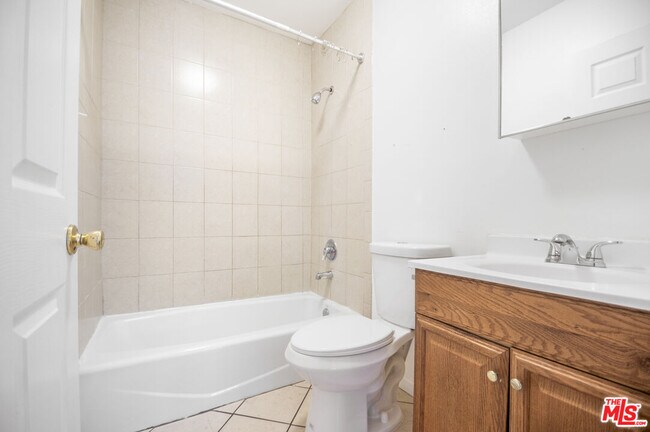 Building Photo - 3660 Halldale Ave