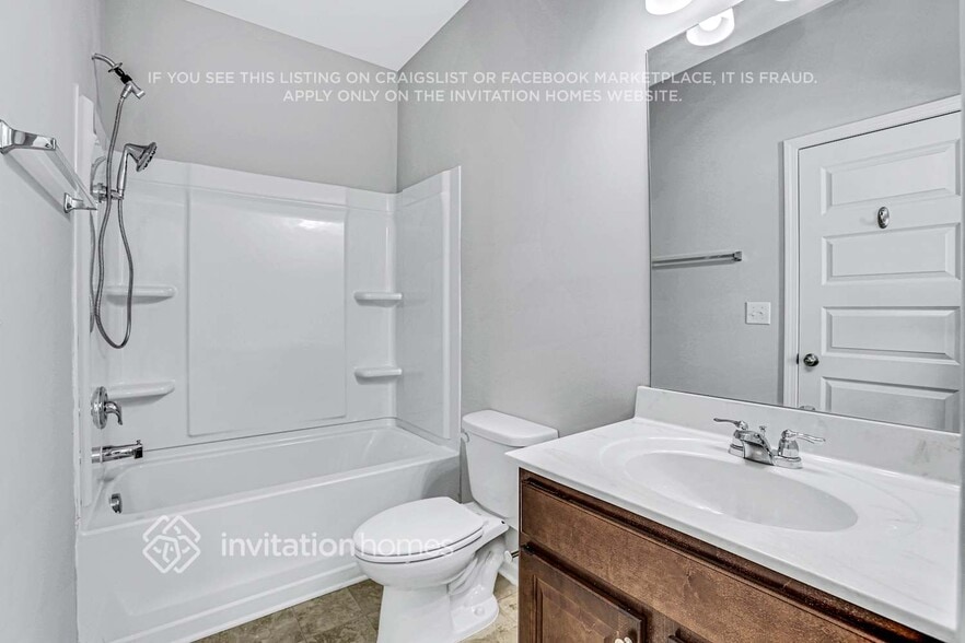 Building Photo - 1491 Long Acre Dr