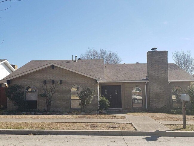 Primary Photo - 2944 Furneaux Ln