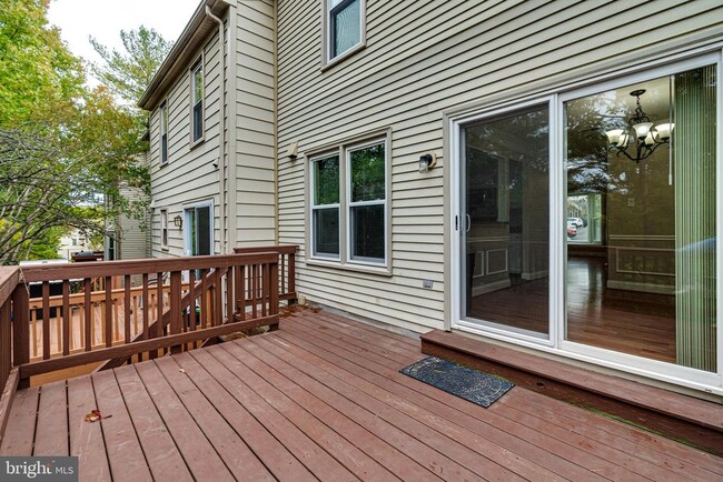Building Photo - 5708 Heritage Crossing Ct