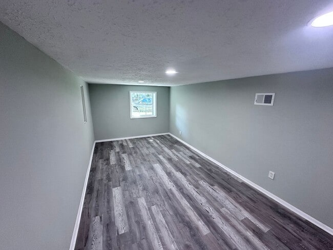Building Photo - Charming 3-Bedroom Home in Jacksonville