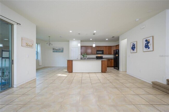 Building Photo - 2775 Red Horse Dr