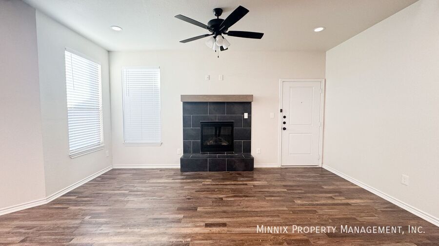 Building Photo - 5526 122nd St