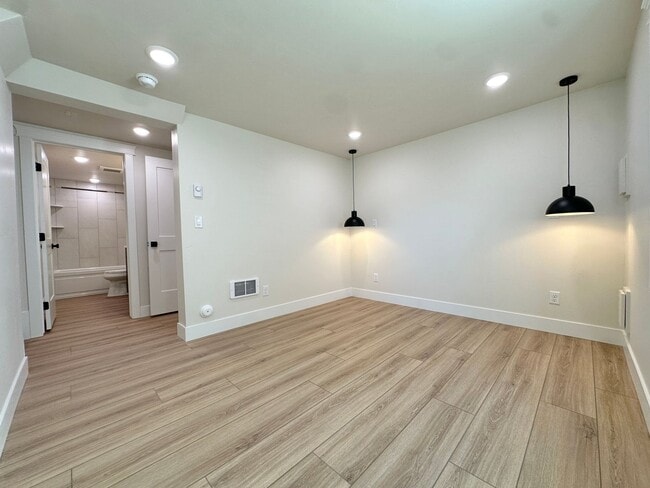 Building Photo - RR 156 Duplex