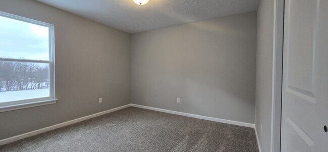 Building Photo - 3375 Buckeye Trl