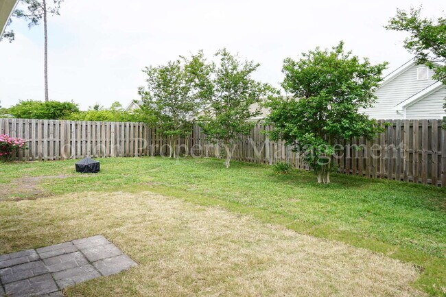 Building Photo - 2018 Willow Stone Ct