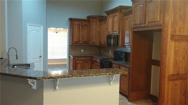 Building Photo - 7701 Val Verde Dr