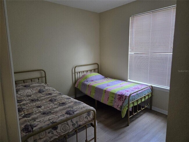 Building Photo - 858 Grand Regency Pointe